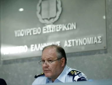 Οργή στο twitter για την επιλογή Κωνσταντίνου Τσουβάλα - Αρχηγός της ΕΛ.ΑΣ όταν σημειώθηκε η τραγωδία στο Μάτι (φωτο)
